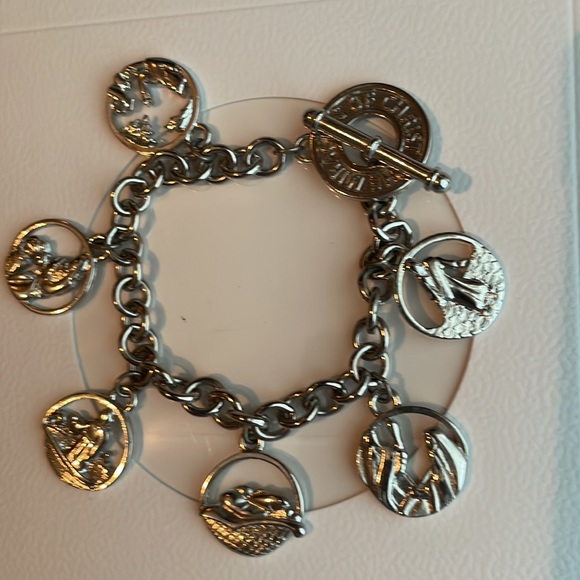 Miracles of Christ heavy sterling silver reversible seven charm bracelet - Picture 13 of 16